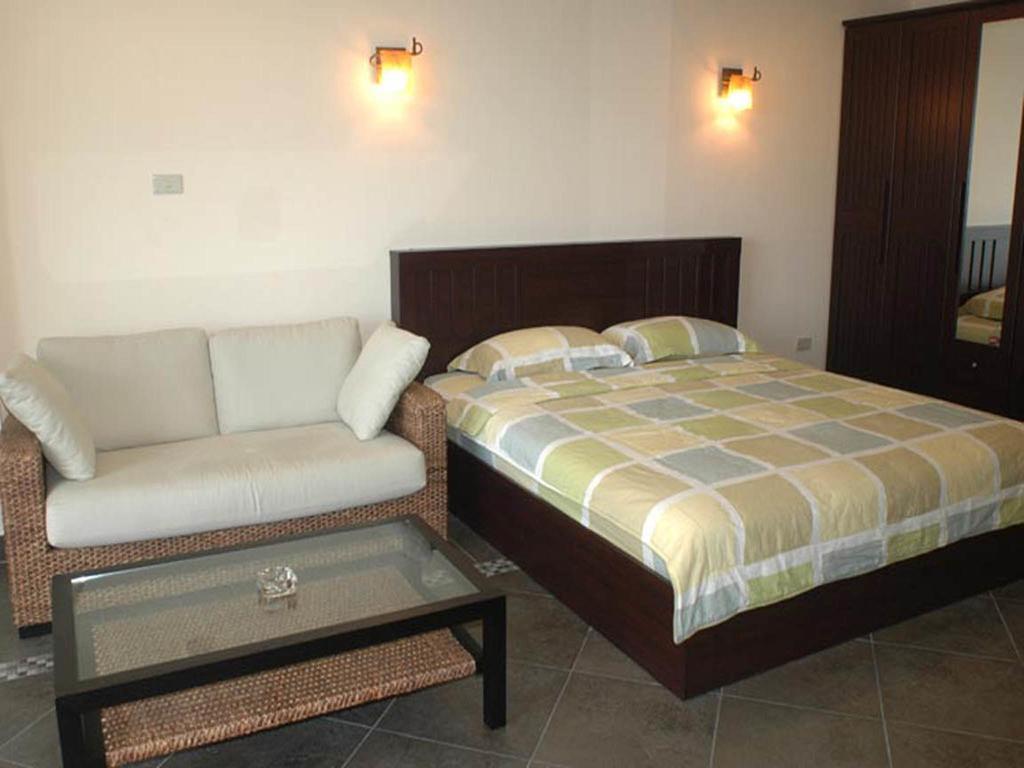 View Talay 5C Pattaya Exterior foto